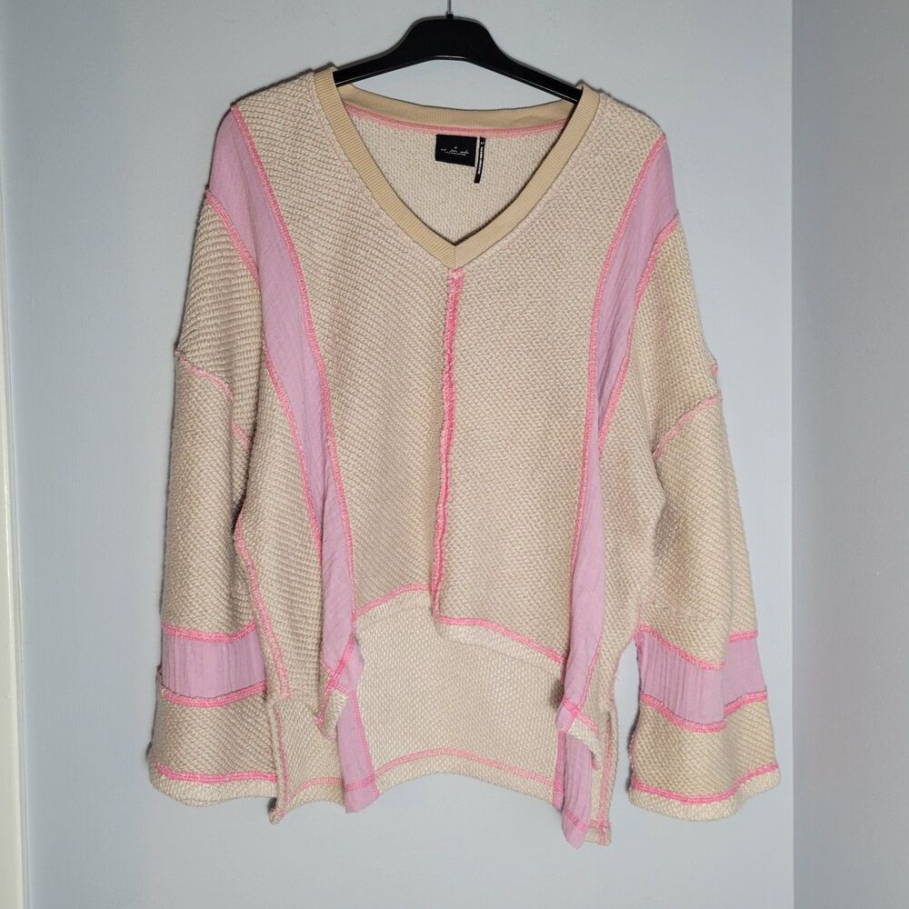 Out From Under UO Cropped Oversized Flare Sleeve Sweater Beige Pink Size Small